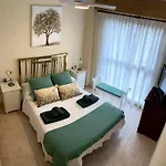 Precioso En Urbanizacion Puerto *